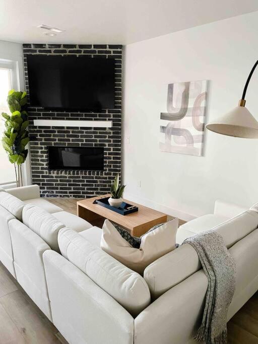 107 Downtown Apartment Прово Екстериор снимка